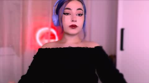 Snapshot of ediefris chatting on 09/13/25, 08:41 fickle demon made of clumps of matter online show from 09/13/25, 08:41