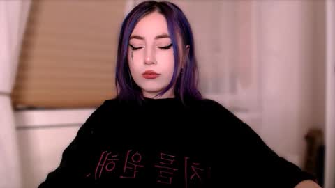 Snapshot of ediefris chatting on 10/12/25, 02:38 fickle demon made of clumps of matter online show from 10/12/25, 02:38