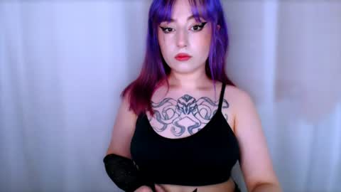 Snapshot of ediefris chatting on 07/15/26, 07:19 fickle demon made of clumps of matter online show from 07/15/26, 07:19