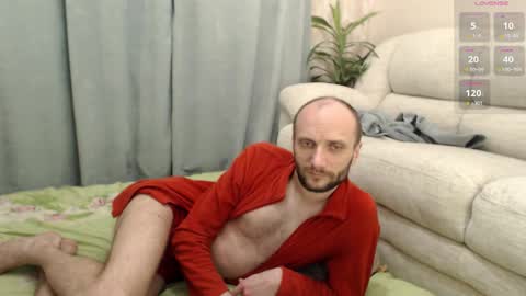 Snapshot of edifox chatting on 02/19/26, 12:06 Alexander online show from 02/19/26, 12:06