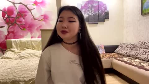 Eri online show from 03/19/26, 07:07