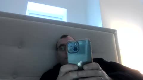 edinandy77 online show from 11/25/25, 08:58