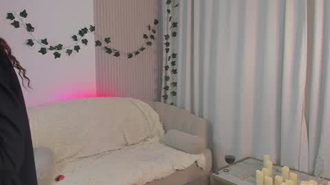 Lisa  online show from 01/17/25, 03:23