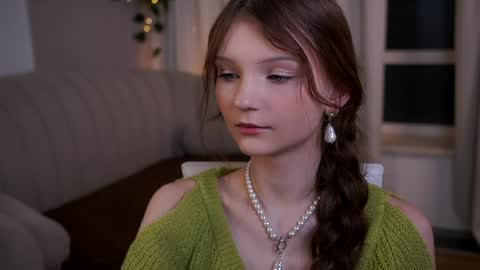 Snapshot of edithgalpin chatting on 03/29/26, 11:27 Lisa online show from 03/29/26, 11:27