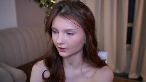 Snapshot of edithgalpin chatting on 04/01/26, 11:24 Lisa online show from 04/01/26, 11:24