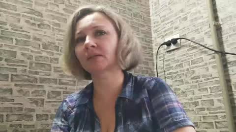 Snapshot of edithmanning chatting on 01/24/25, 08:55 edithmanning online show from 01/24/25, 08:55