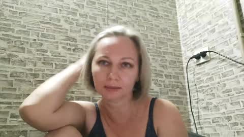 Snapshot of edithmanning chatting on 01/29/25, 03:26 edithmanning online show from 01/29/25, 03:26