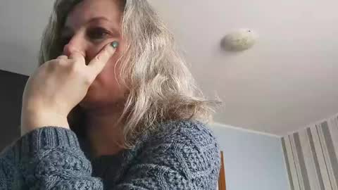 Snapshot of edithmanning chatting on 04/23/26, 09:30 edithmanning online show from 04/23/26, 09:30