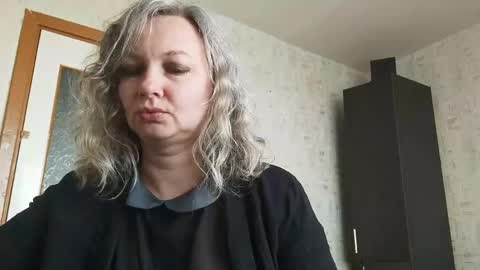 edithmanning online show from 05/05/26, 05:15