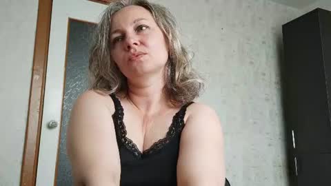 edithmanning online show from 07/20/26, 06:49