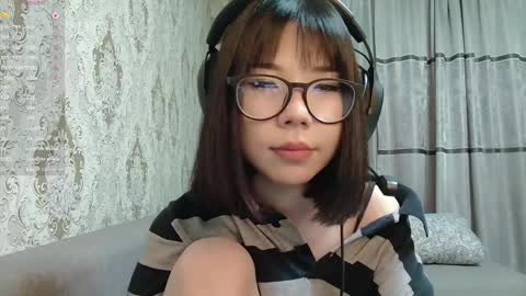 Snapshot of edithobeng chatting on 03/31/26, 06:08 Kama online show from 03/31/26, 06:08