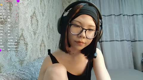 Snapshot of edithobeng chatting on 04/10/26, 05:06 Kama online show from 04/10/26, 05:06