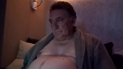 Snapshot of edje59a chatting on 09/20/25, 09:38 Eddy online show from 09/20/25, 09:38