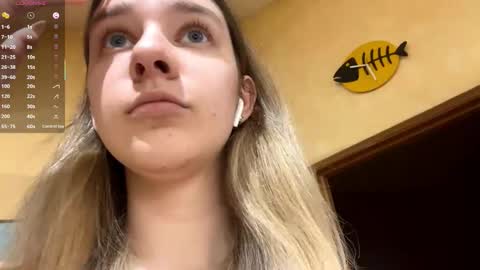 Dana online show from 09/21/25, 04:41