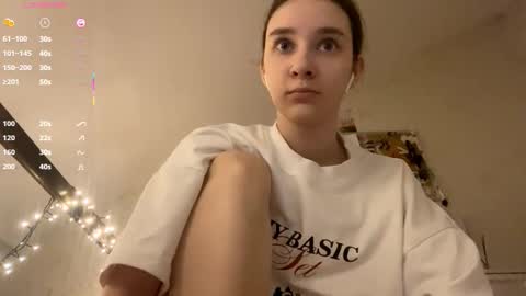 Dana online show from 11/08/25, 03:34