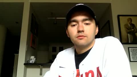 Snapshot of edmundfitz75 chatting on 04/04/26, 06:05 EddieFitz75 online show from 04/04/26, 06:05