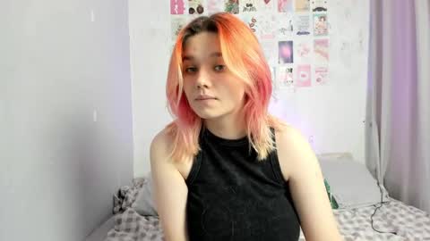 Snapshot of edna_dana chatting on 12/26/24, 06:12 Edna online show from 12/26/24, 06:12