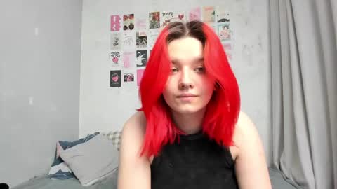 Snapshot of edna_dana chatting on 01/18/25, 06:32 Edna online show from 01/18/25, 06:32