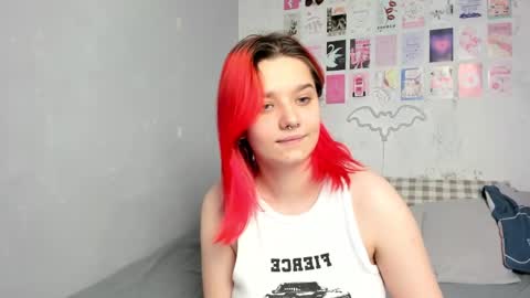 Snapshot of edna_dana chatting on 01/30/25, 06:32 Edna online show from 01/30/25, 06:32