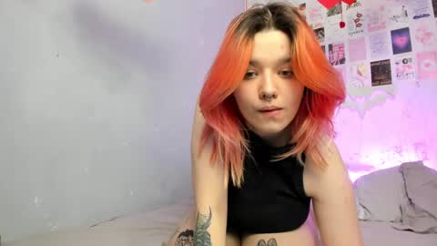 Snapshot of edna_dana chatting on 03/02/25, 06:40 Edna online show from 03/02/25, 06:40