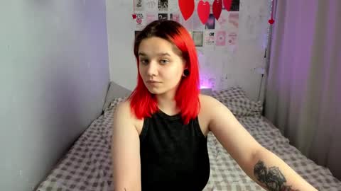 Snapshot of edna_dana chatting on 03/05/25, 06:34 Edna online show from 03/05/25, 06:34