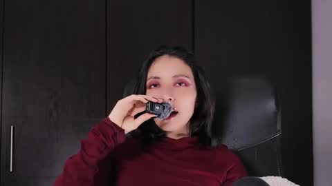 Snapshot of edranah chatting on 04/11/26, 10:14 Edranah online show from 04/11/26, 10:14