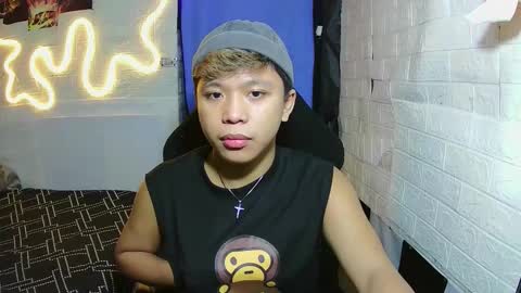 urasian chub online show from 12/05/25, 11:08