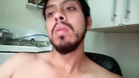 Snapshot of eduar99latino chatting on 05/14/26, 12:45 Eduar99 online show from 05/14/26, 12:45