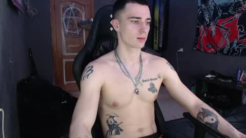 Snapshot of eduard_loveee chatting on 03/21/26, 08:52 Eduar online show from 03/21/26, 08:52