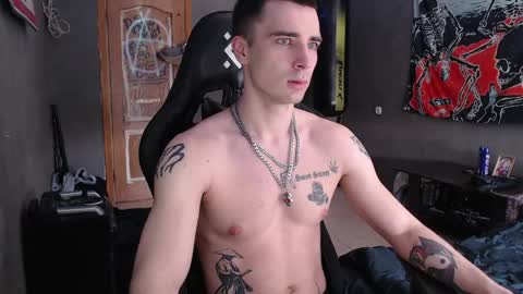 Snapshot of eduard_loveee chatting on 03/29/26, 08:14 Eduar online show from 03/29/26, 08:14