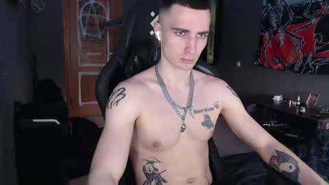 Snapshot of eduard_loveee chatting on 04/29/26, 11:58 Eduar online show from 04/29/26, 11:58