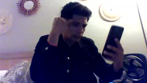 eduardo0084 online show from 12/29/24, 10:01