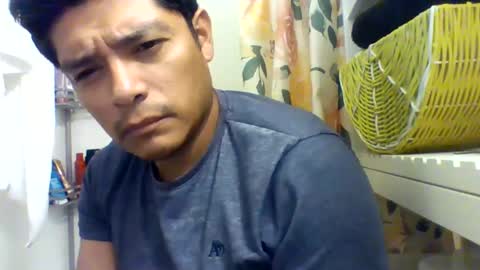 eduardo0084 online show from 02/18/25, 01:21
