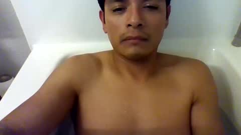 eduardo0084 online show from 03/01/25, 12:01