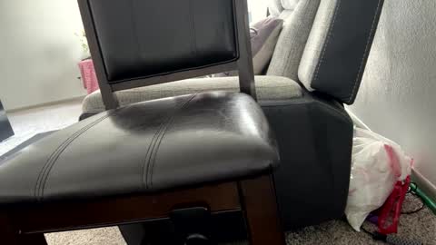 Snapshot of edward2736 chatting on 12/22/24, 03:33 edward2736 online show from 12/22/24, 03:33