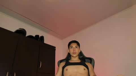 edward online show from 04/11/26, 01:54