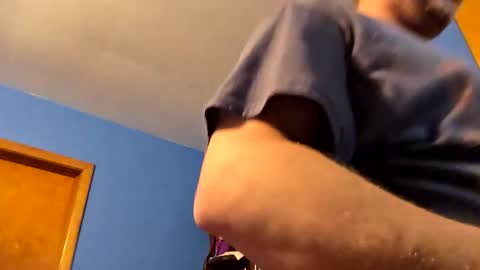 Snapshot of edwardaims_2please chatting on 11/15/25, 05:42 edwardaims_2please online show from 11/15/25, 05:42