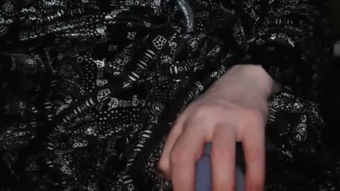 Snapshot of edwardaims_2please chatting on 12/04/25, 03:38 edwardaims_2please online show from 12/04/25, 03:38