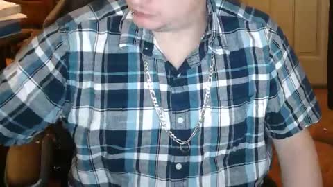 Snapshot of edwardaims_2please chatting on 12/19/25, 03:46 edwardaims_2please online show from 12/19/25, 03:46