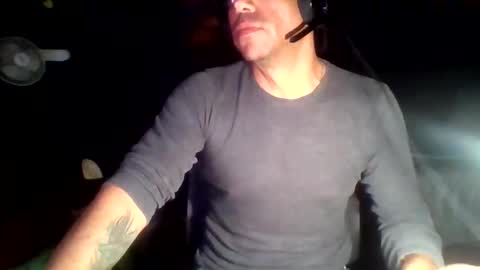 Snapshot of edwardfaklews chatting on 04/21/26, 09:15 Jinete de la divina Providencia online show from 04/21/26, 09:15