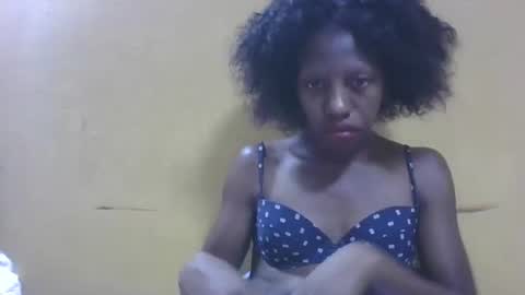 Snapshot of edwige770943 chatting on 04/18/26, 06:28 edwige770943 online show from 04/18/26, 06:28