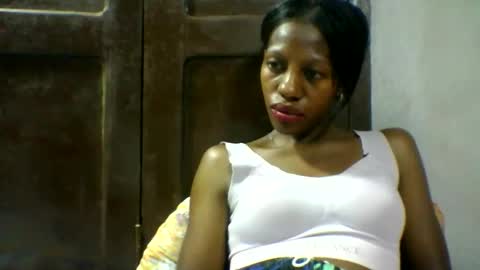 Snapshot of edwige770943 chatting on 04/29/26, 05:41 edwige770943 online show from 04/29/26, 05:41