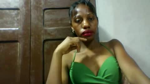 Snapshot of edwige770943 chatting on 05/07/26, 04:18 edwige770943 online show from 05/07/26, 04:18