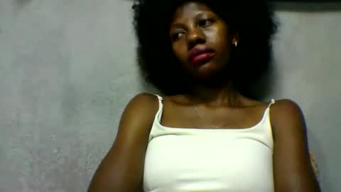Snapshot of edwige770943 chatting on 05/09/26, 09:36 edwige770943 online show from 05/09/26, 09:36