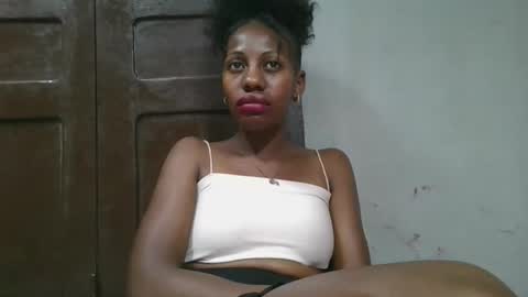 Snapshot of edwige770943 chatting on 05/29/26, 07:50 edwige770943 online show from 05/29/26, 07:50
