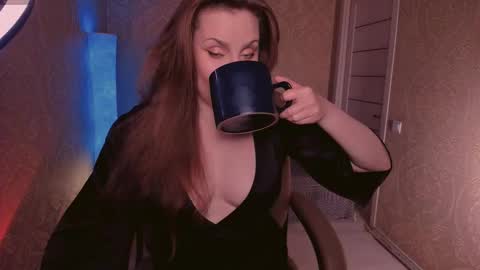 eesmaaarr online show from 09/15/25, 11:16