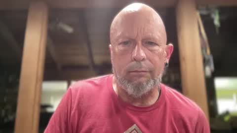 Snapshot of eevilempire chatting on 03/04/26, 06:58 Harley Biker online show from 03/04/26, 06:58