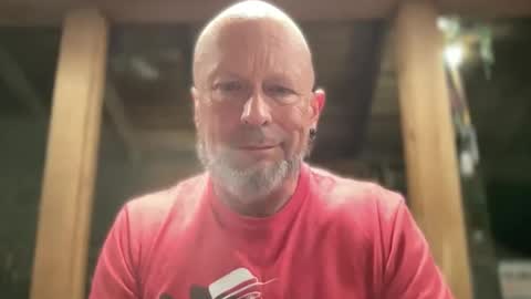 Snapshot of eevilempire chatting on 03/19/26, 12:25 Harley Biker online show from 03/19/26, 12:25