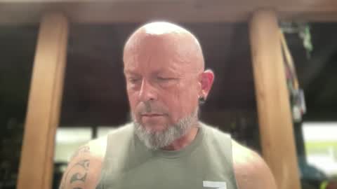 Snapshot of eevilempire chatting on 03/27/26, 02:50 Harley Biker online show from 03/27/26, 02:50