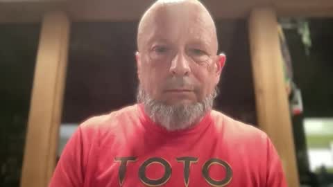 Snapshot of eevilempire chatting on 04/09/26, 04:23 Harley Biker online show from 04/09/26, 04:23